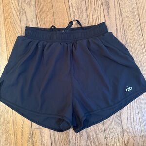 ALO Yoga Black Women's Shorts